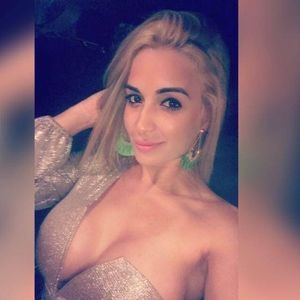 Meet your Posher, Dianet